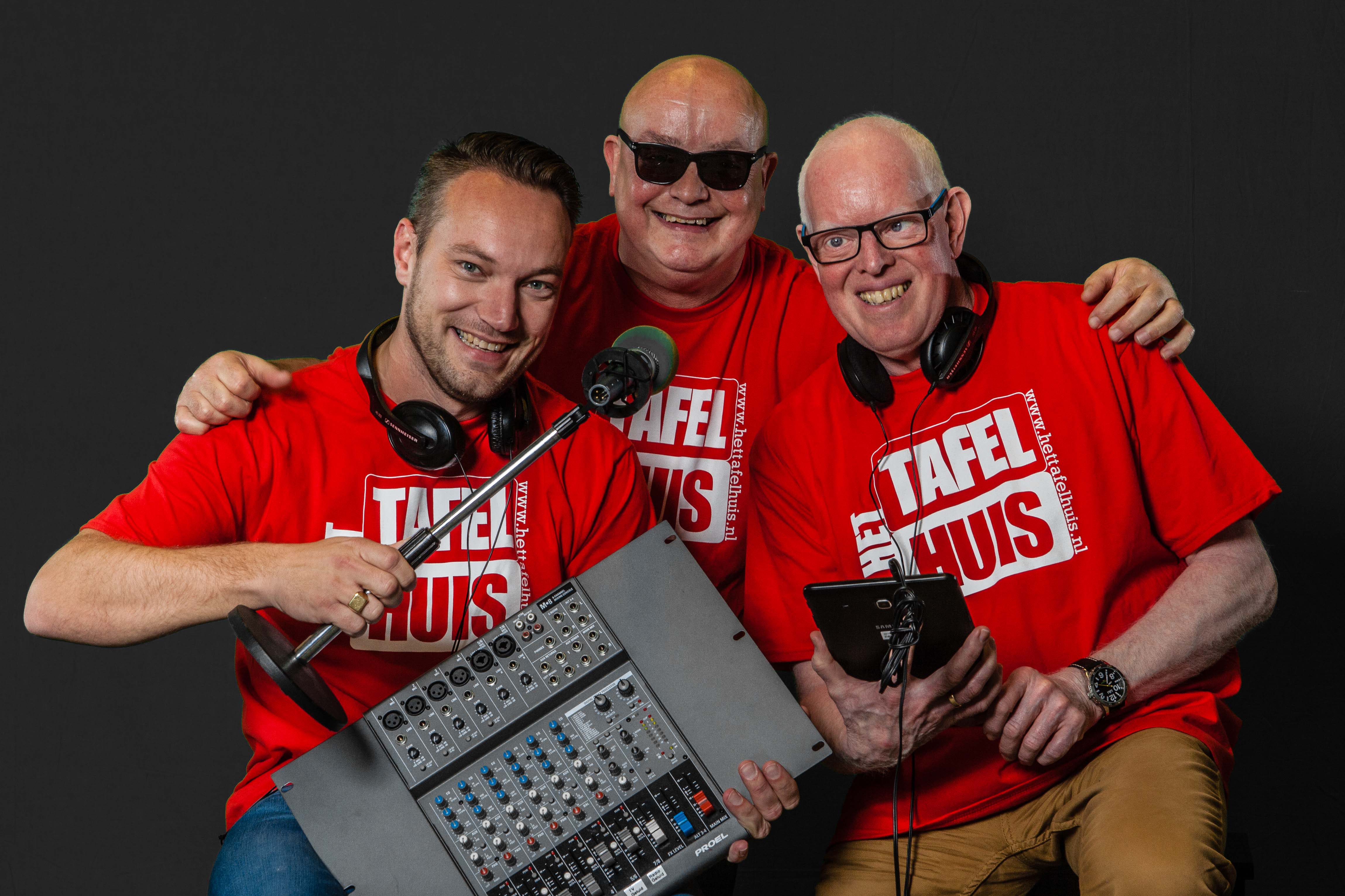 Persbericht Oost-Groningen - de drie DJ's van Tafelhuis Oost-Groningen 2016.